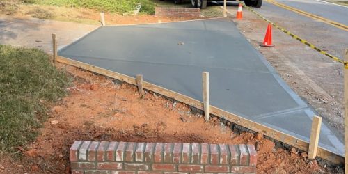 Concrete Contractor, Concrete Driveway, Concrete Patio & Concrete Walkway